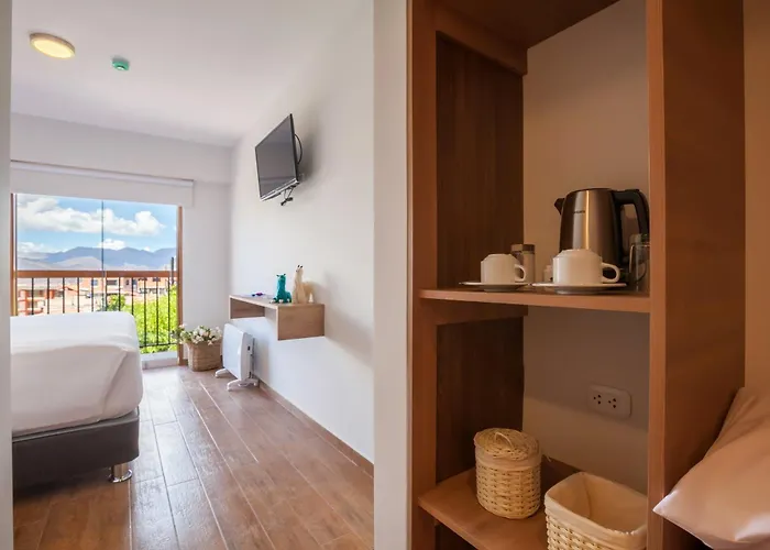 Hotel Muru Homely