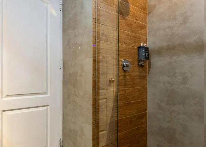 Hotel Muru Homely 3*
